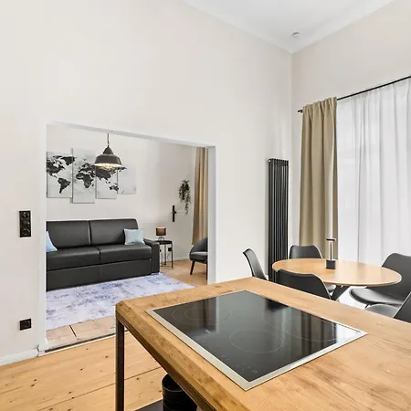 Modernes Altbau-Loft I U-Bahn I Nahe Altstadt & Christkindlesmarkt I Messe I Nuernberg & Fuerth Nuremberg